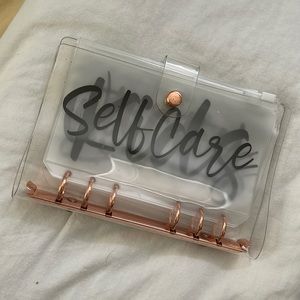 💢SOLD💢Clear Budget Binder & Sleeves